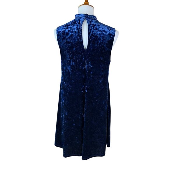 ModCloth Navy Blue Crushed Velvet Sleeveless Mock Neck Party Dress Large - Picture 2 of 4